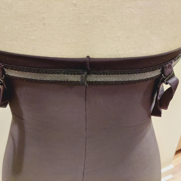 NWOT- BLACK TC SHAPING & SMOOTHING ADJ STRAPS SLIP - Picture 8 of 16